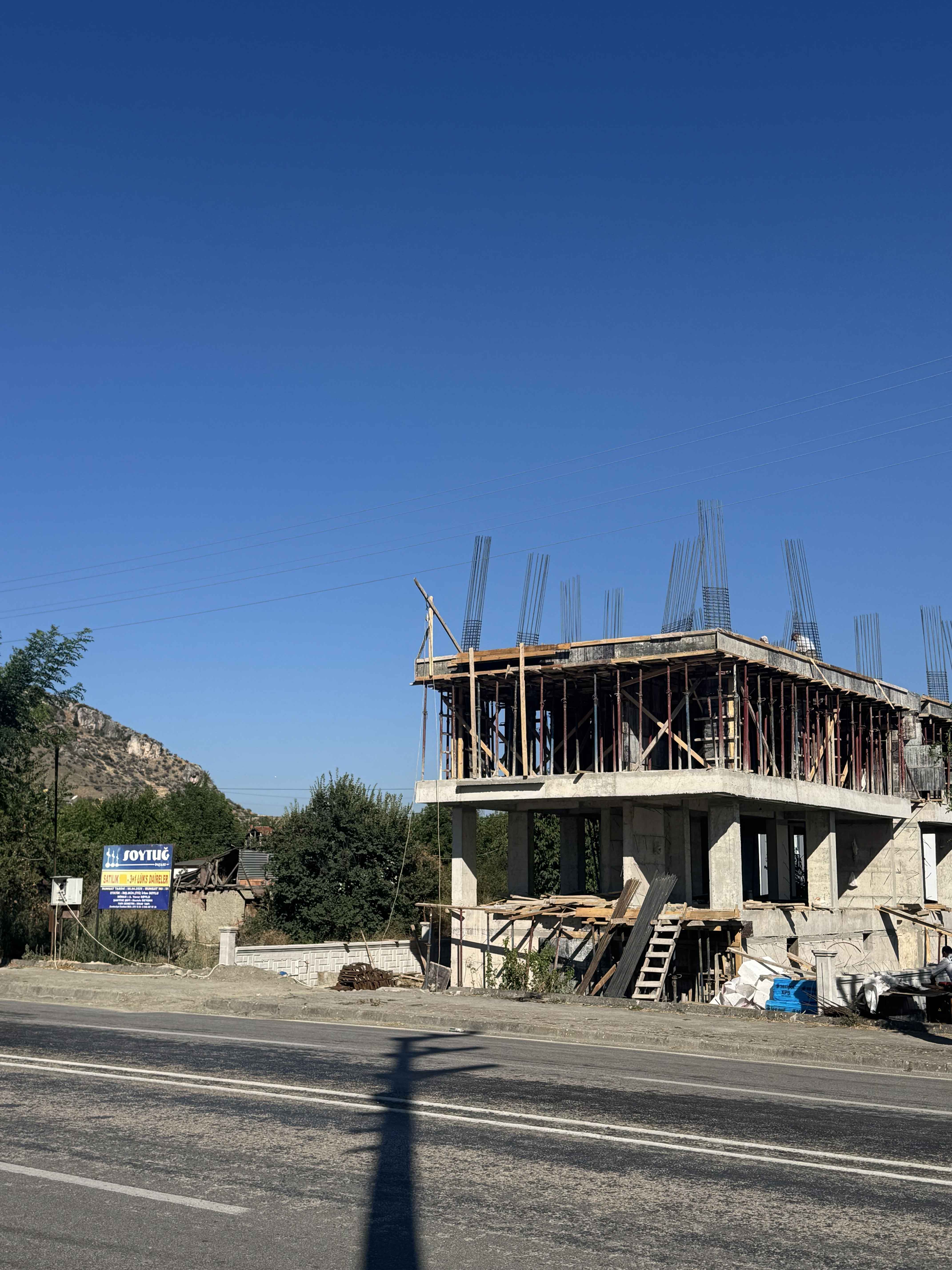 Yunus Sözübek İnşaatı Zile Yolu 10 Daire